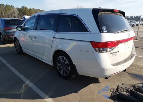 2015 Honda Odyssey Touring/Touring Elite z USA, uszkodzony, nr VIN 5FNRL5H91FB024977